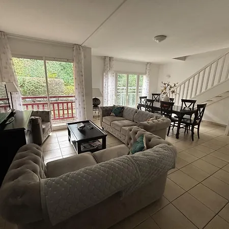 Superbe En Hyper Centre, Proche Plage, Linge Et Menage Inclus Apartamento