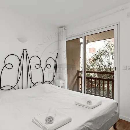 Superbe En Hyper Centre, Proche Plage, Linge Et Menage Inclus *