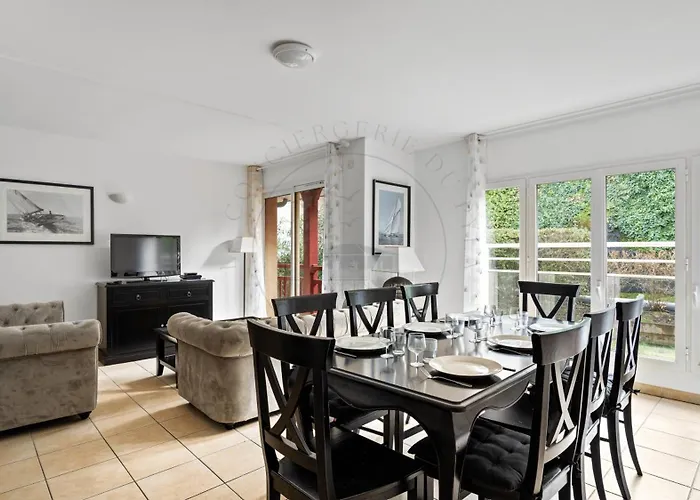 Superbe En Hyper Centre, Proche Plage, Linge Et Menage Inclus Lägenhet *